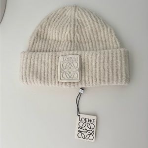 Loewe Cashmere Wool Beanie in Light Beige